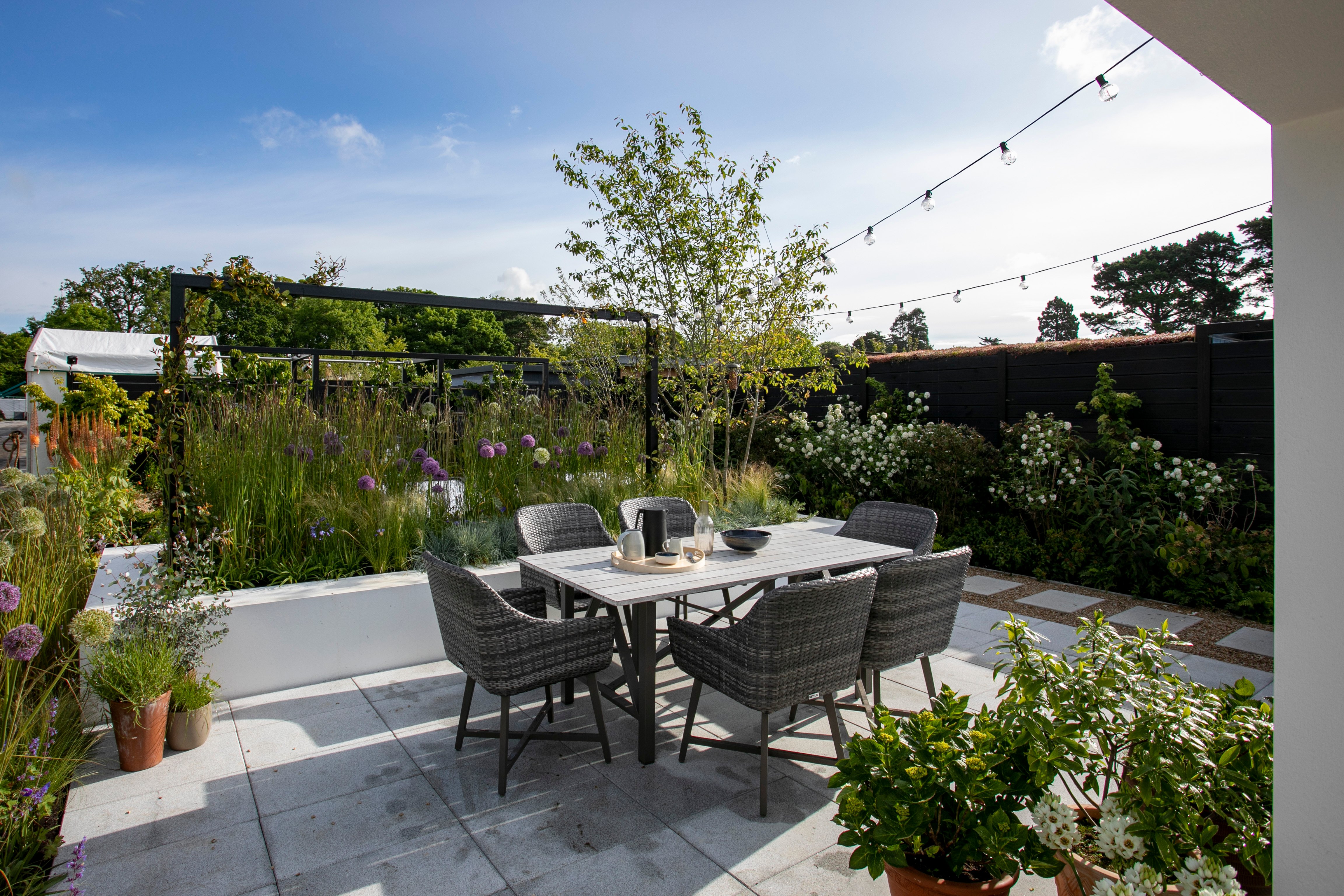 Bloom Dream Gardens- Nicola Haines