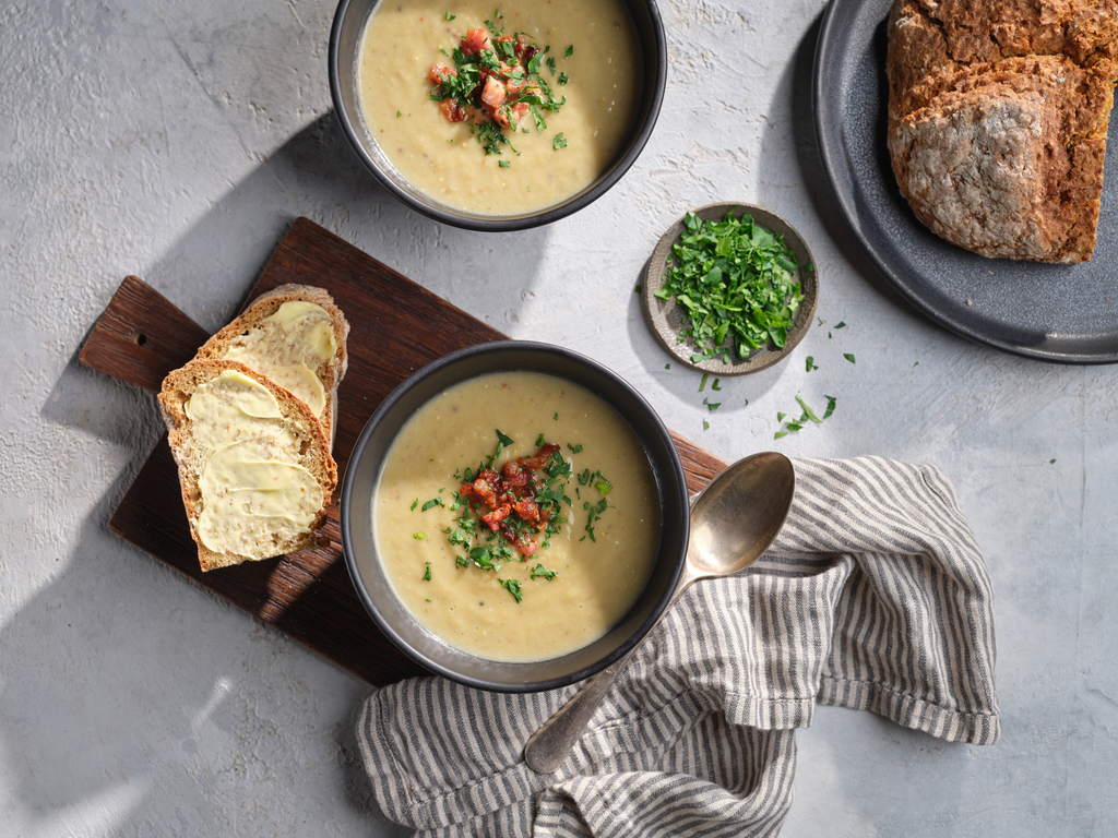 Bacon, Leek and Bean Soup