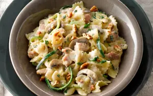 One-Pot Bacon, Courgette and Mushroom Pasta