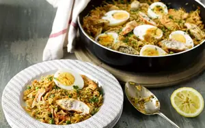 Smokey Paprika Chicken with Rice and Eggs