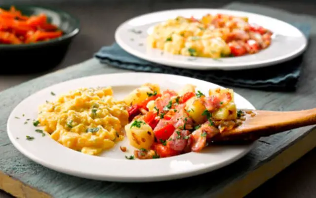 Scrambled Eggs with Bacon and Red Pepper Hash and Tomato and Cumin Salad