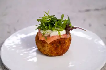 Mark's Hake Fishcakes with Seasoned Crème Fraîche