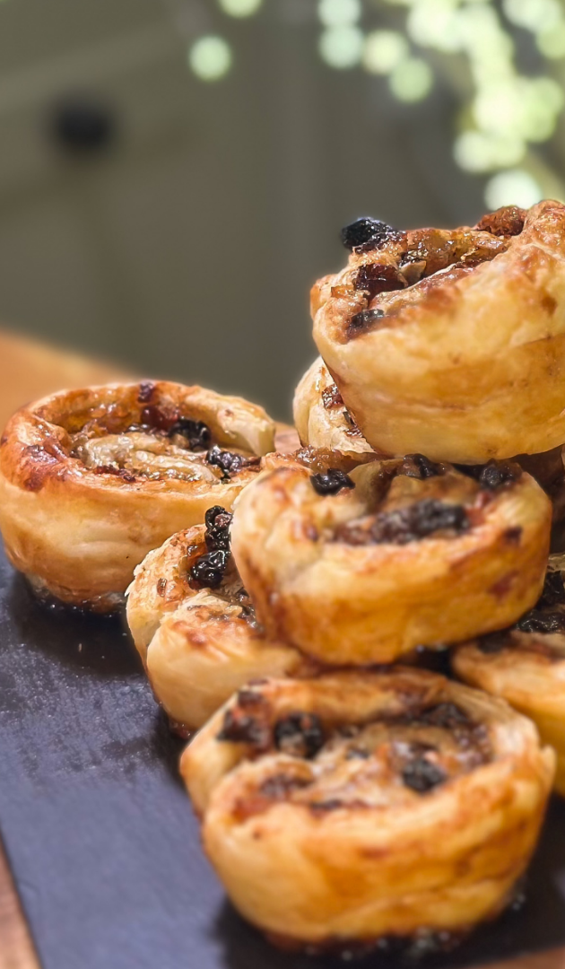 Neven’s Mincemeat Swirls