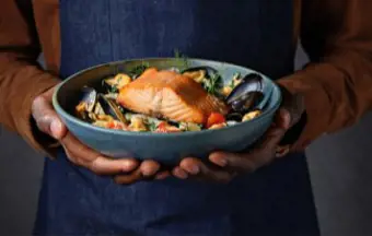 Organic Salmon, Mussels and Spinach