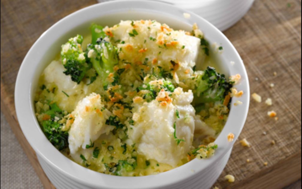 Hake, Broccoli and Cheddar Cheese Bake